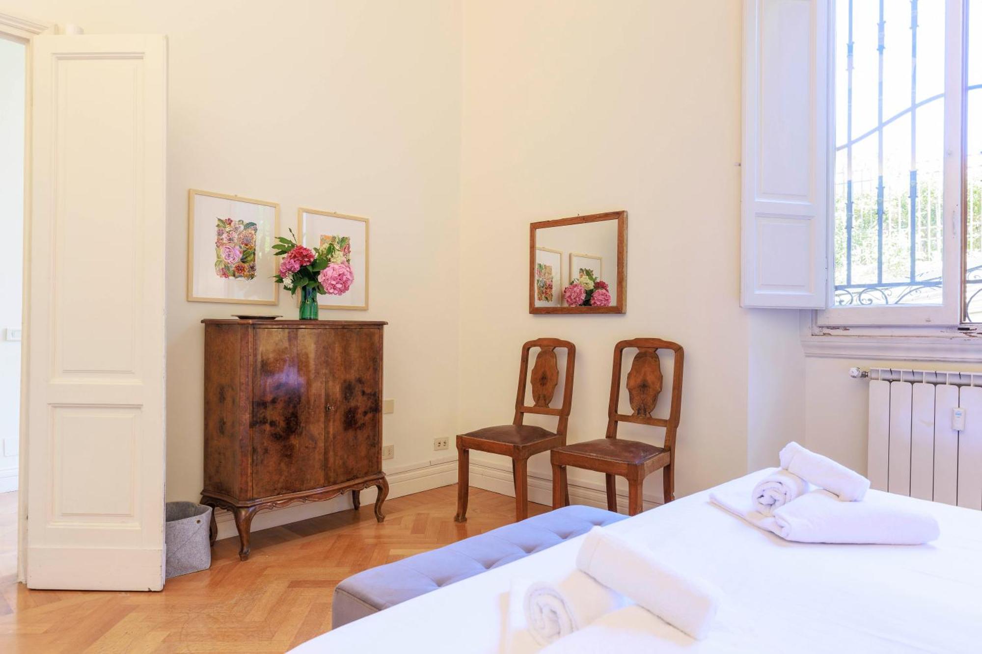 Florence Huge Apartment With Private Garden Экстерьер фото