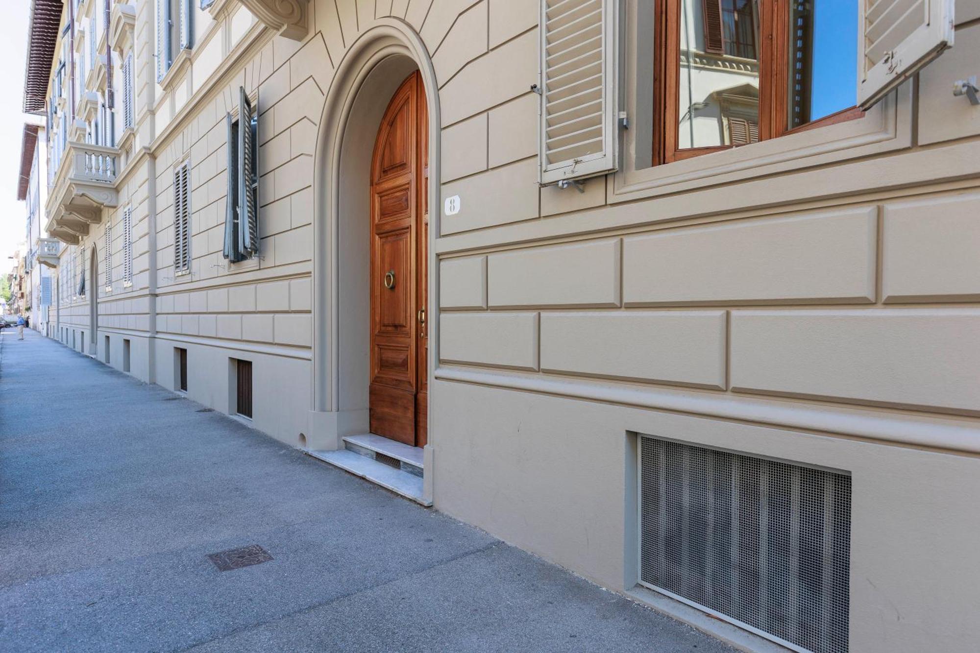 Florence Huge Apartment With Private Garden Экстерьер фото